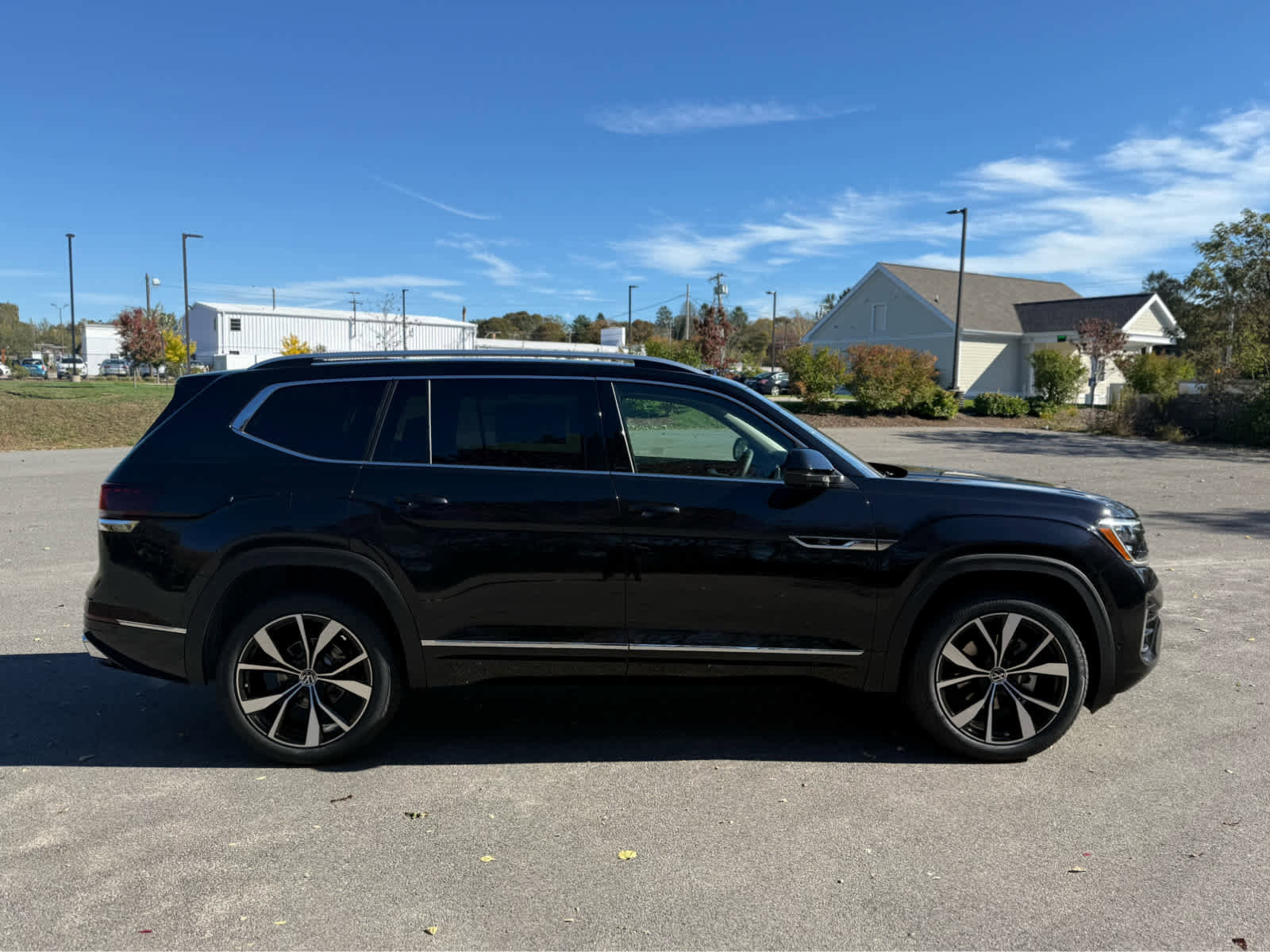New 2026 Volkswagen Atlas SEL Premium R-Line image 8