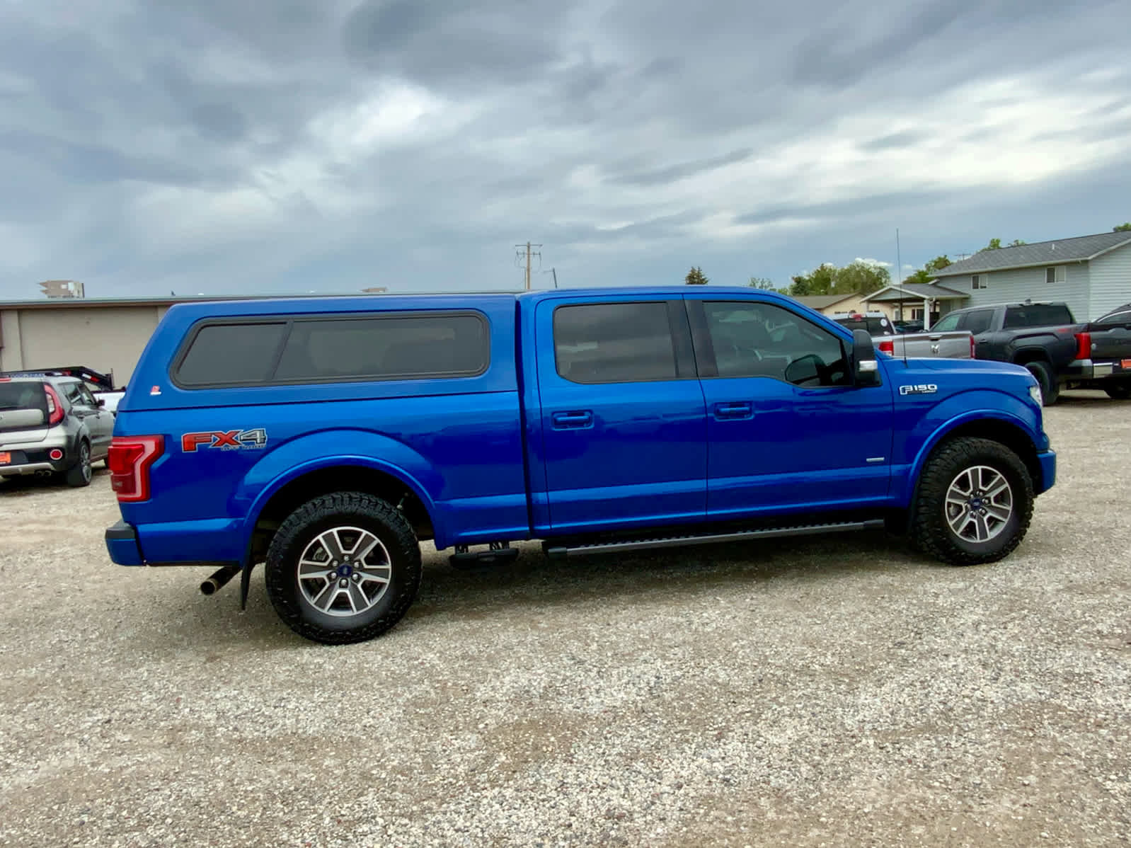 Used 2017 Ford F150 Lariat w/ Equipment Group 502A Luxury AWD/4WD image 6
