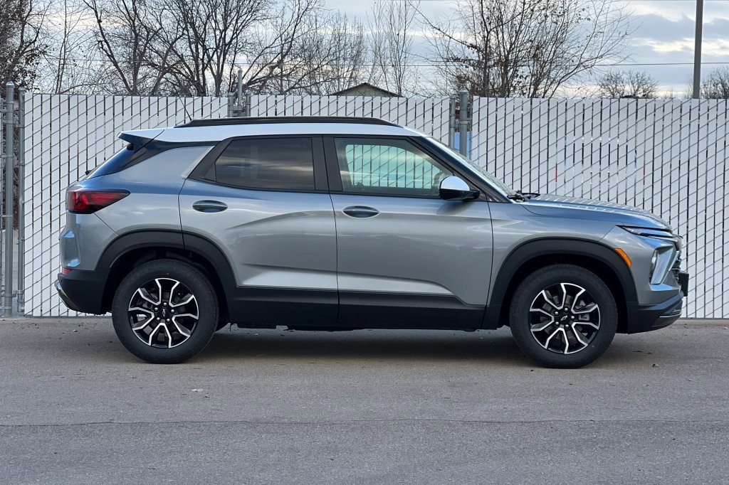 New 2026 Chevrolet TrailBlazer ACTIV w/ Convenience Package image 3