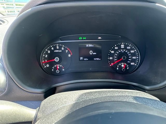 Certified 2022 Kia Soul LX w/ Technology Package FWD image 4