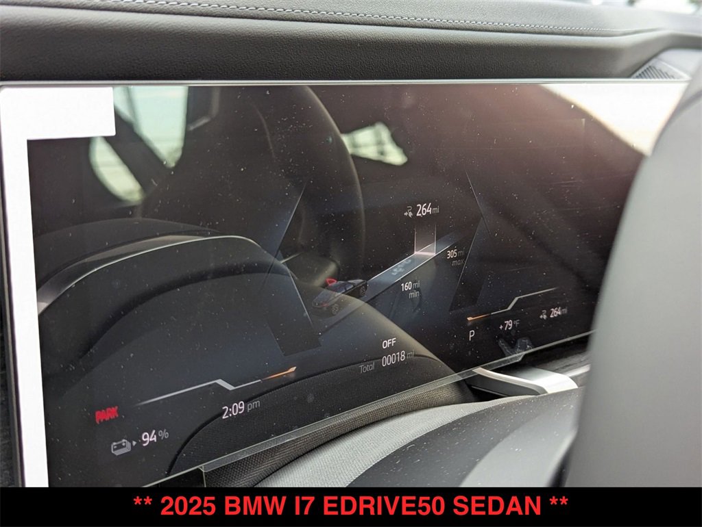 New 2025 BMW i7 eDrive50 w/ M Sport Package image 15