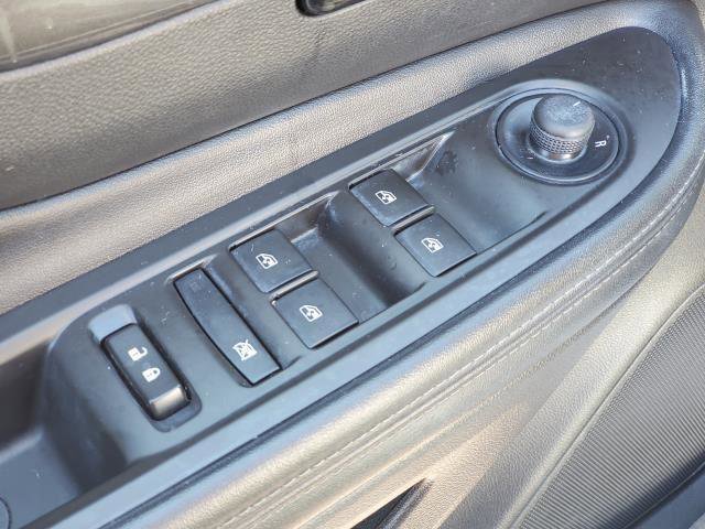 Used 2020 Buick Encore Preferred FWD image 23