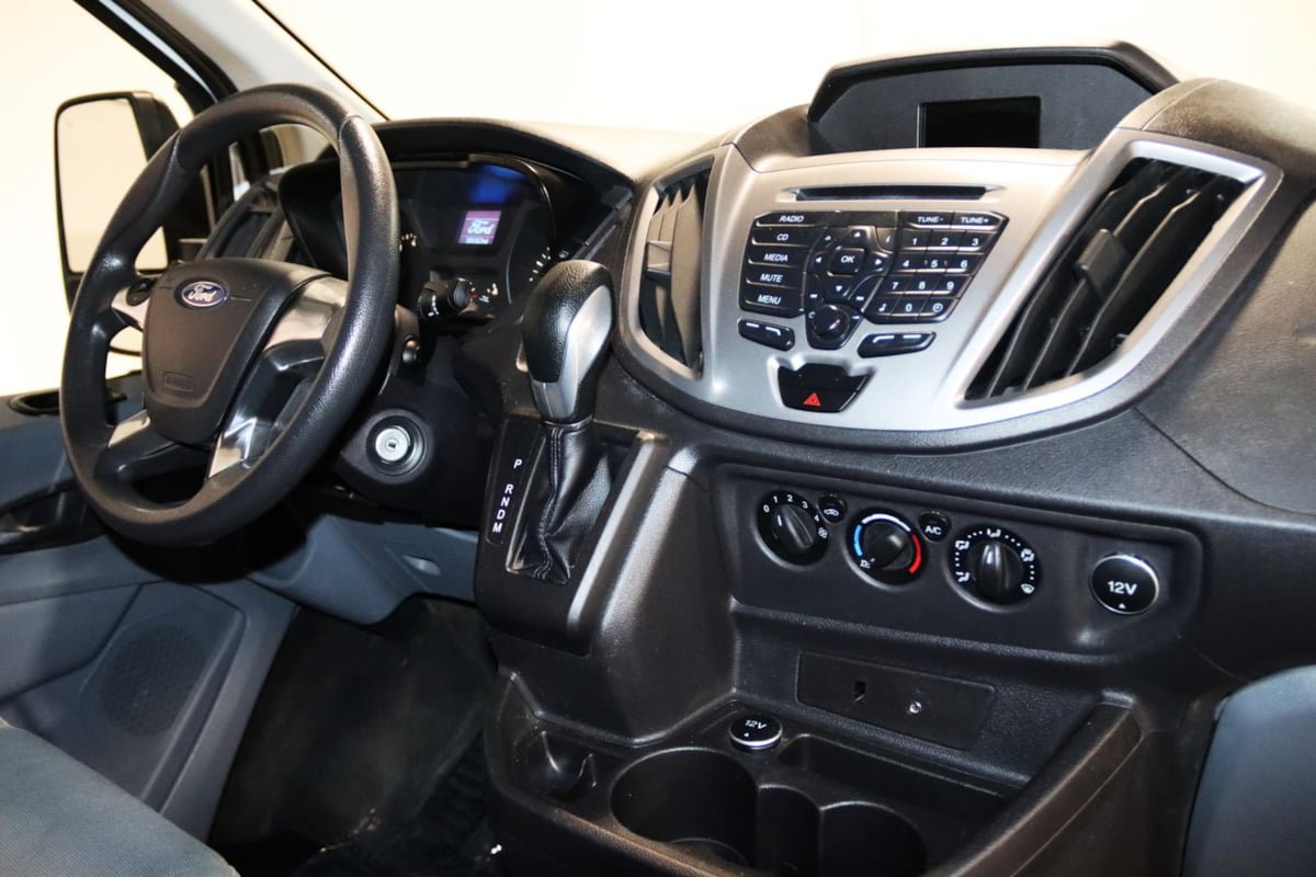 Used 2016 Ford Transit 350 XLT RWD image 58