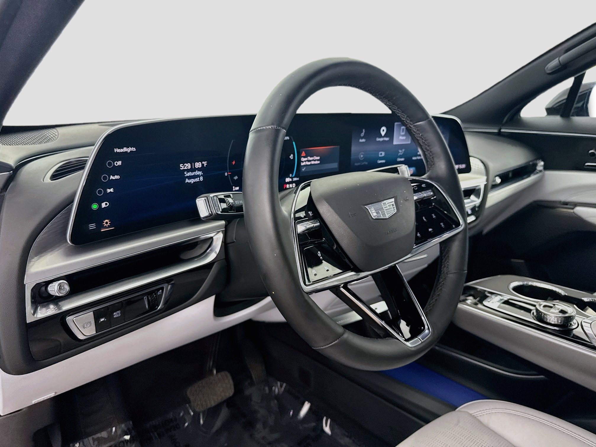 Used 2024 Cadillac Lyriq Luxury RWD image 11