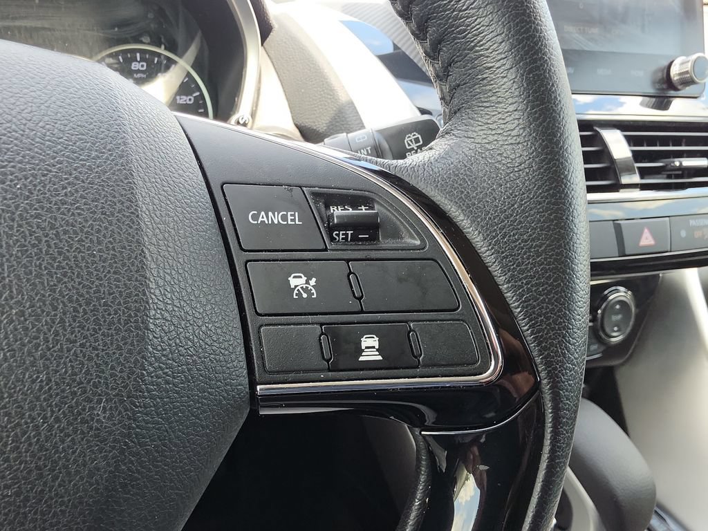 Used 2024 Mitsubishi Eclipse Cross SE AWD/4WD image 23