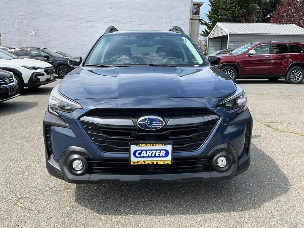 Certified 2023 Subaru Outback Premium image 4