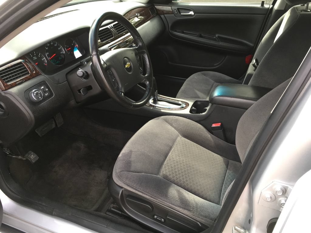 Used 2014 Chevrolet Impala LT FWD image 22