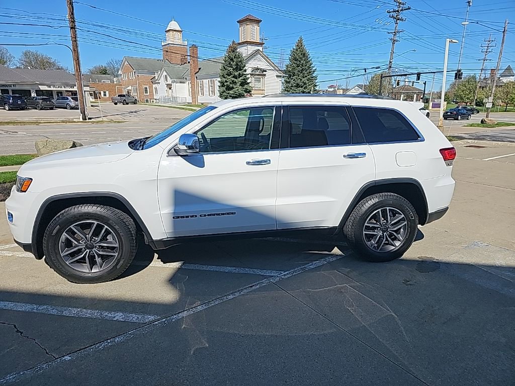 Used 2020 Jeep Grand Cherokee Limited w/ Trailer Tow Group IV AWD/4WD image 9