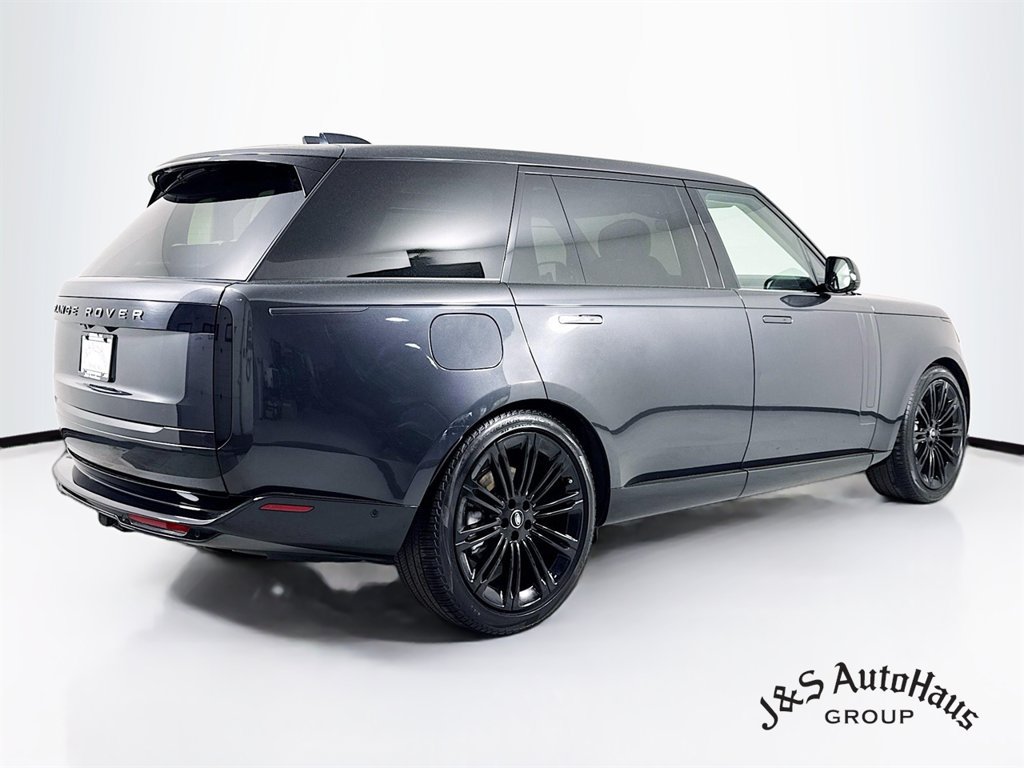 Used 2024 Land Rover Range Rover Long Wheelbase SE AWD/4WD image 7