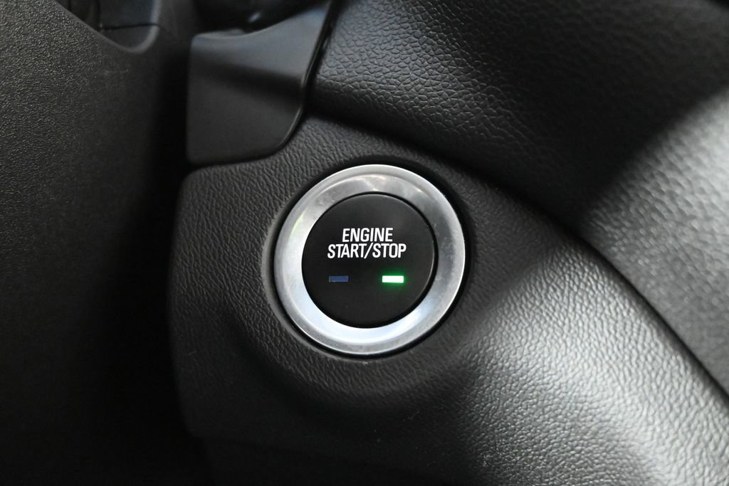 Used 2018 Chevrolet Equinox LT image 30