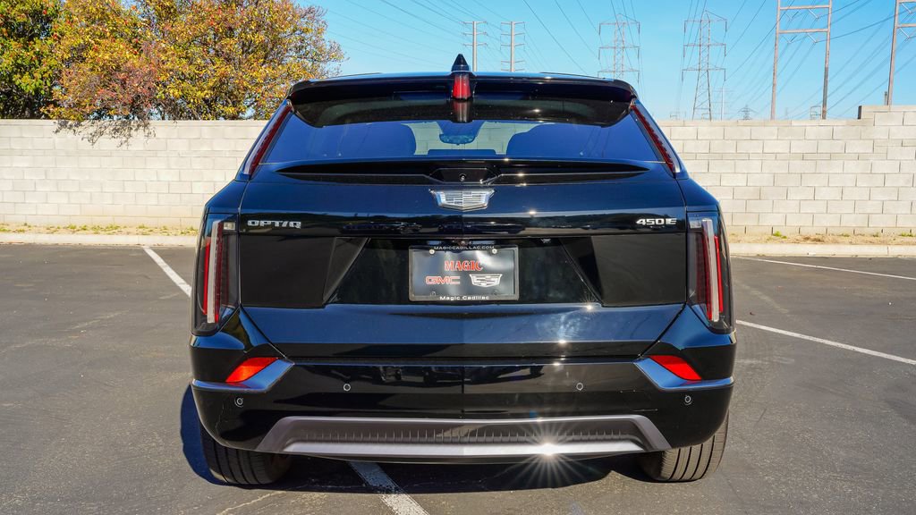 New 2026 Cadillac Optiq Sport 1 image 8