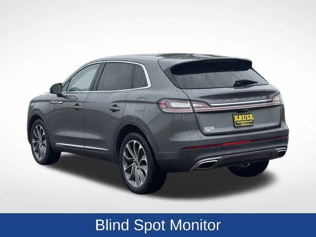 Used 2023 Lincoln Nautilus Reserve AWD/4WD image 39