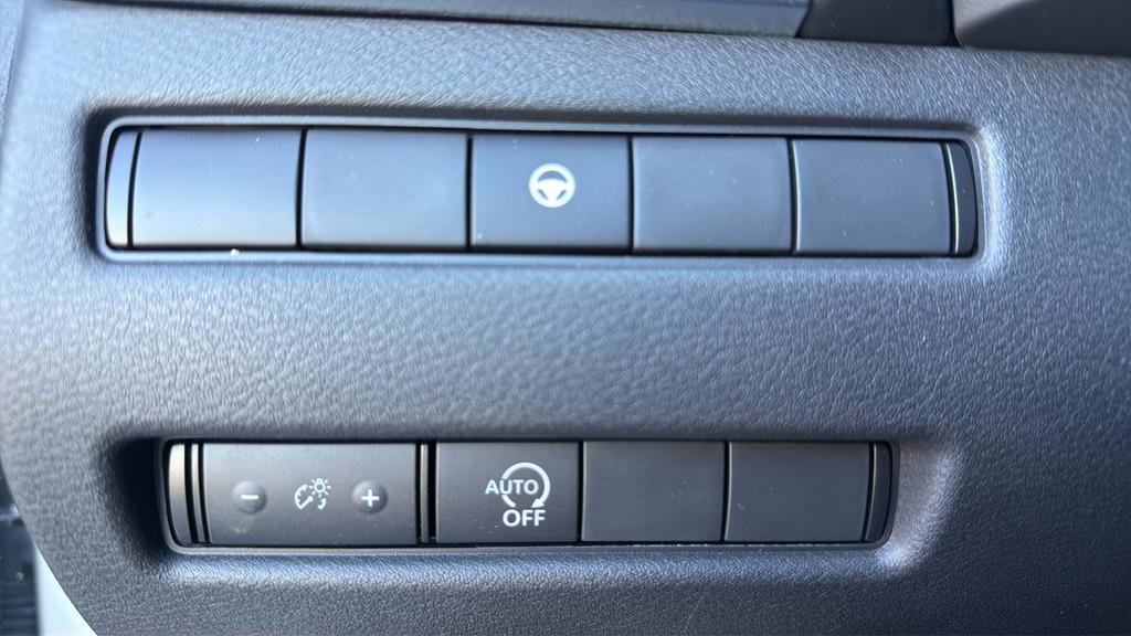 Certified 2023 Nissan Rogue SV AWD/4WD image 20