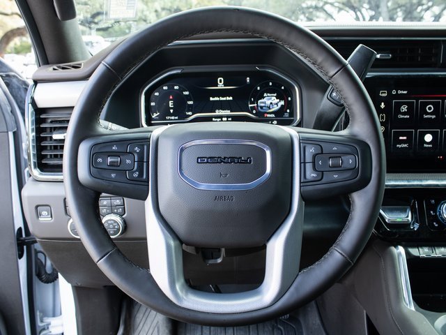 Used 2025 GMC Sierra 2500 Denali w/ Denali Reserve Package image 12