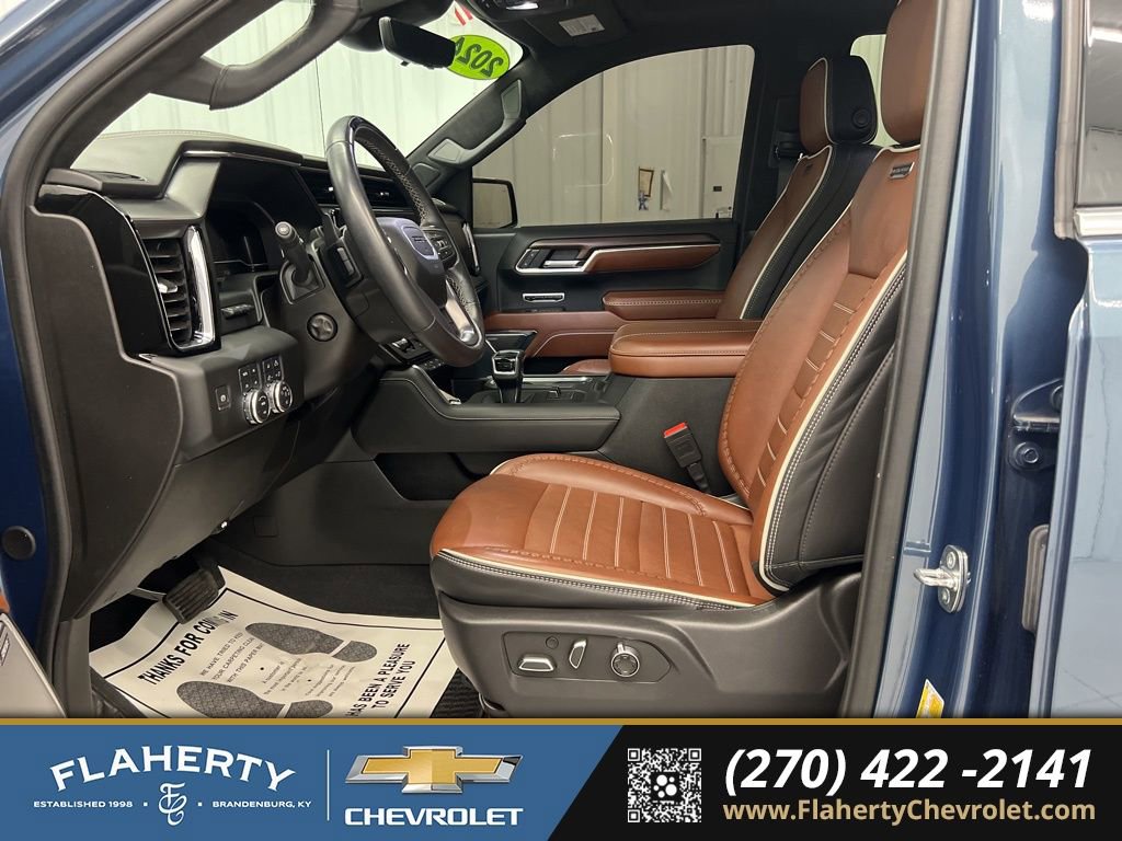 Used 2024 GMC Sierra 1500 Denali Ultimate image 9