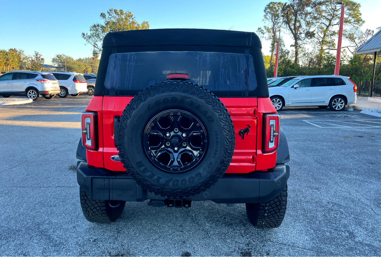 Used 2023 Ford Bronco Wildtrak image 8