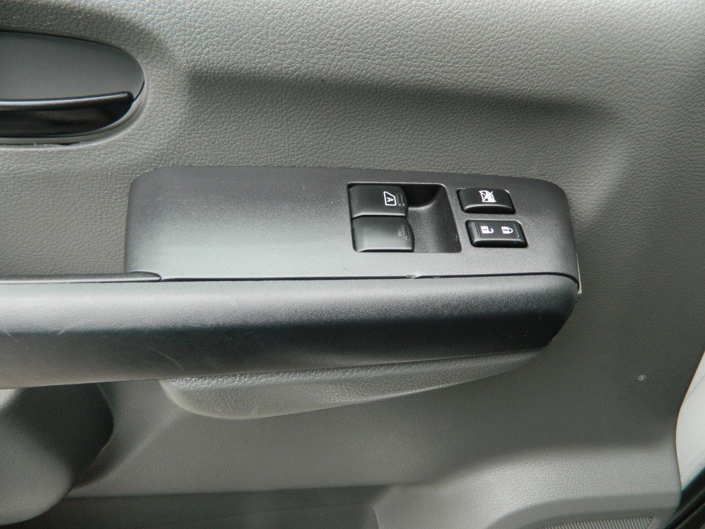 Used 2020 Nissan NV 2500 SV RWD image 20