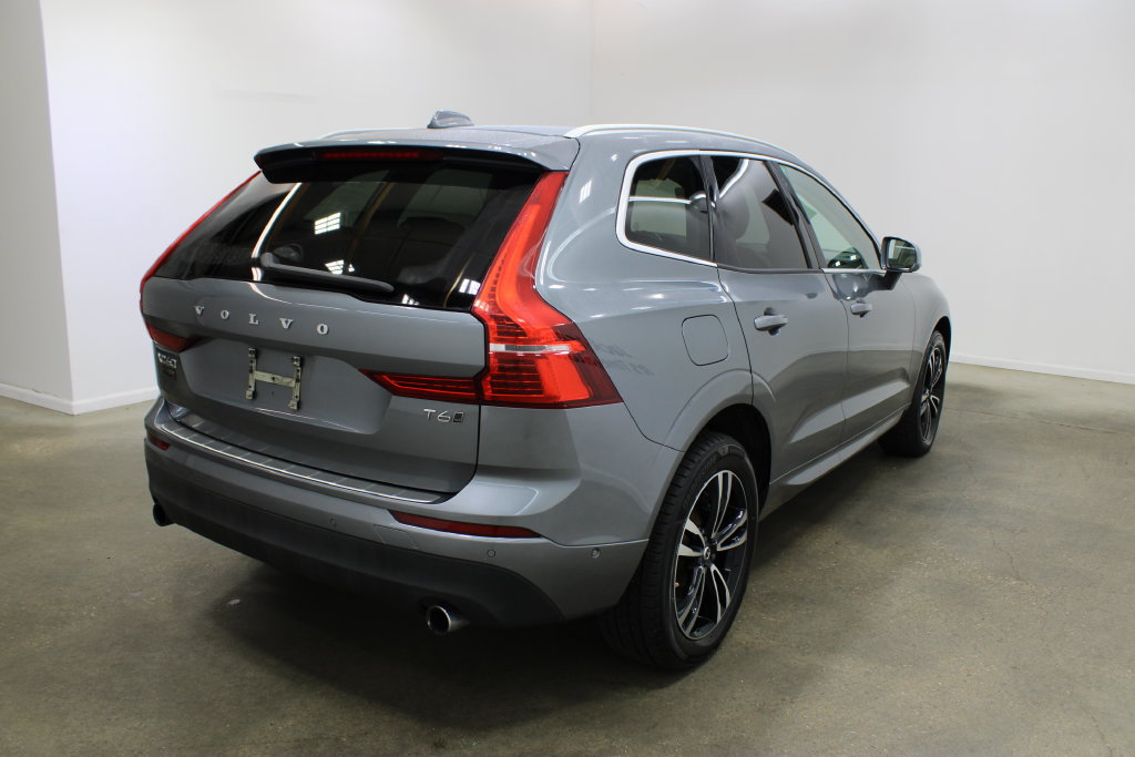 Used 2018 Volvo XC60 T6 Momentum w/ Convenience Package AWD/4WD image 5