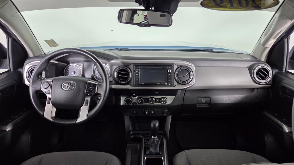 Used 2019 Toyota Tacoma SR5 AWD/4WD image 34