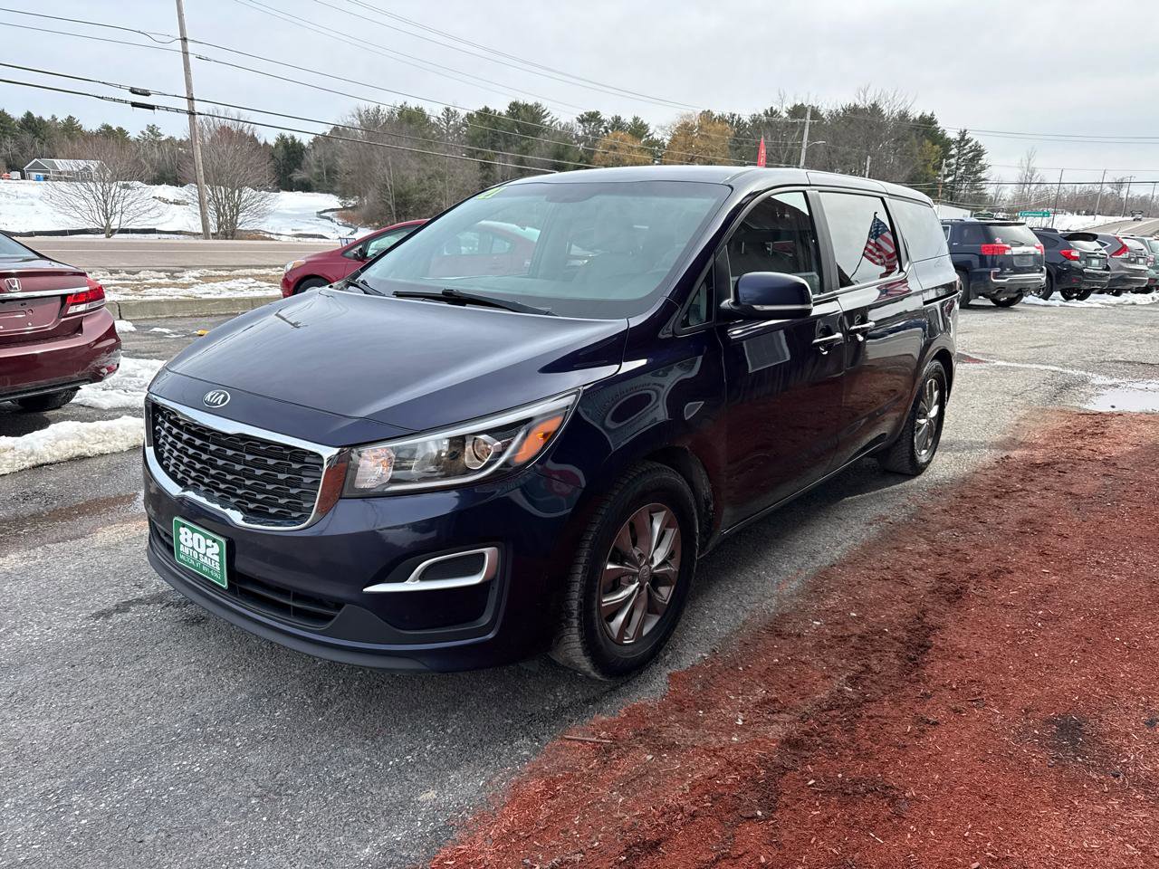 Used 2021 Kia Sedona LX image 3