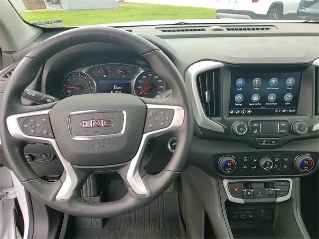 Used 2022 GMC Terrain SLT w/ LPO, Floor Liner Package image 22