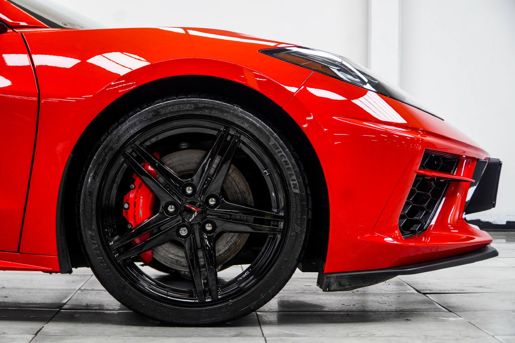 Used 2024 Chevrolet Corvette Stingray Premium Cpe w/ Z51 Performance Package RWD image 10
