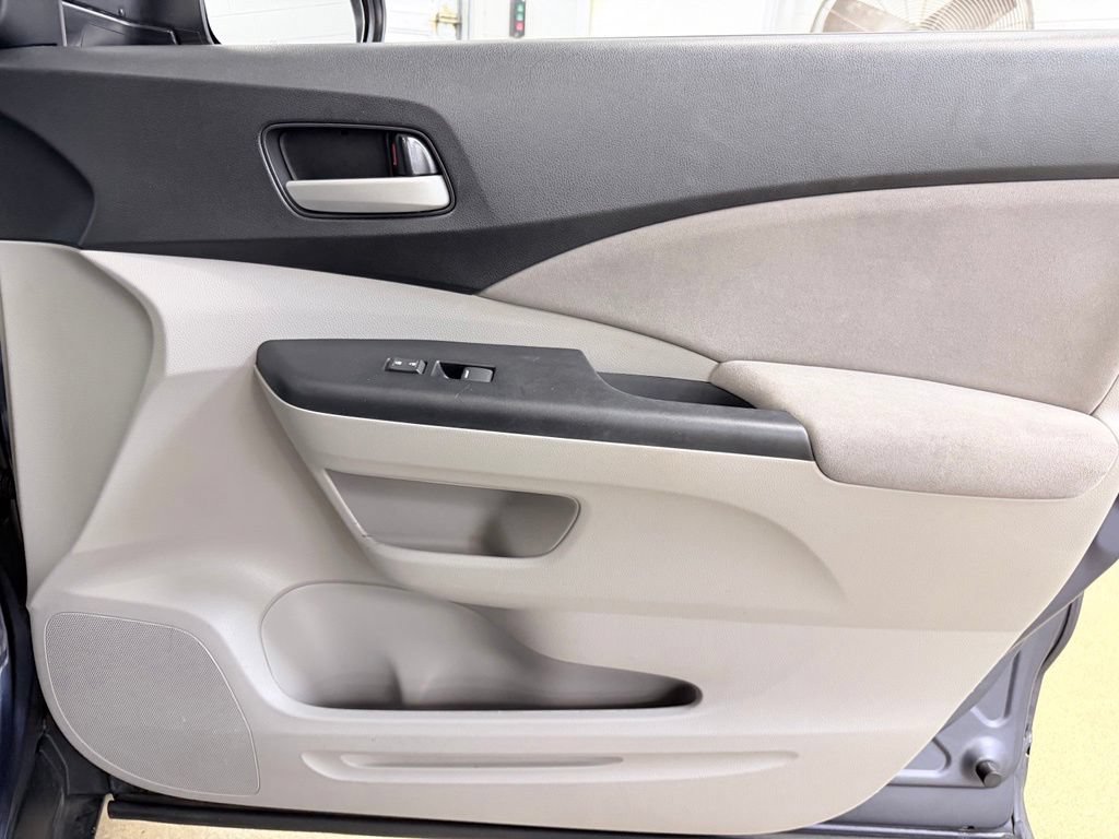 Used 2014 Honda CR-V EX image 32