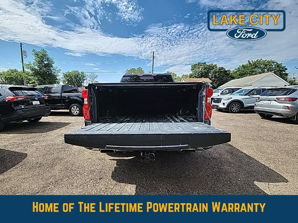 Used 2019 Chevrolet Silverado 1500 LTZ AWD/4WD image 6
