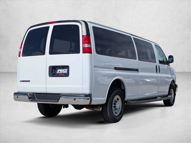 Used 2023 Chevrolet Express 3500 LT w/ LT Preferred Equipment Group RWD image 5