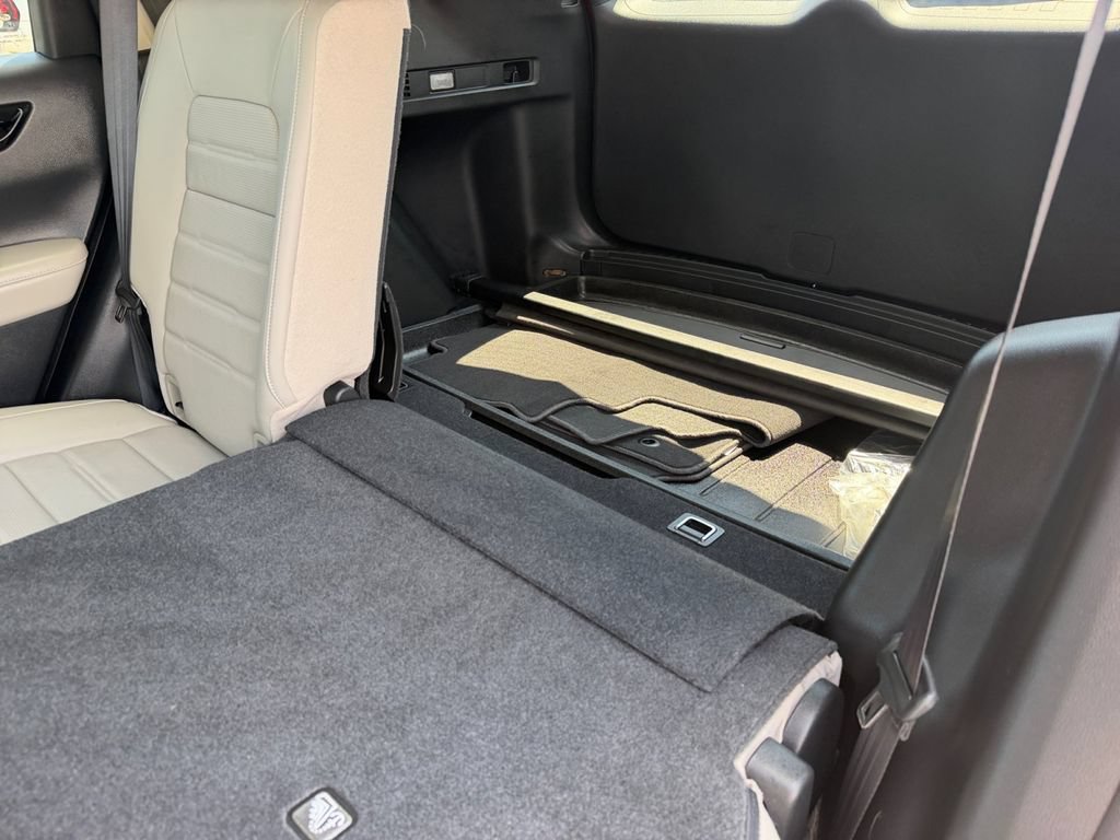 Used 2025 Honda CR-V EX-L image 17
