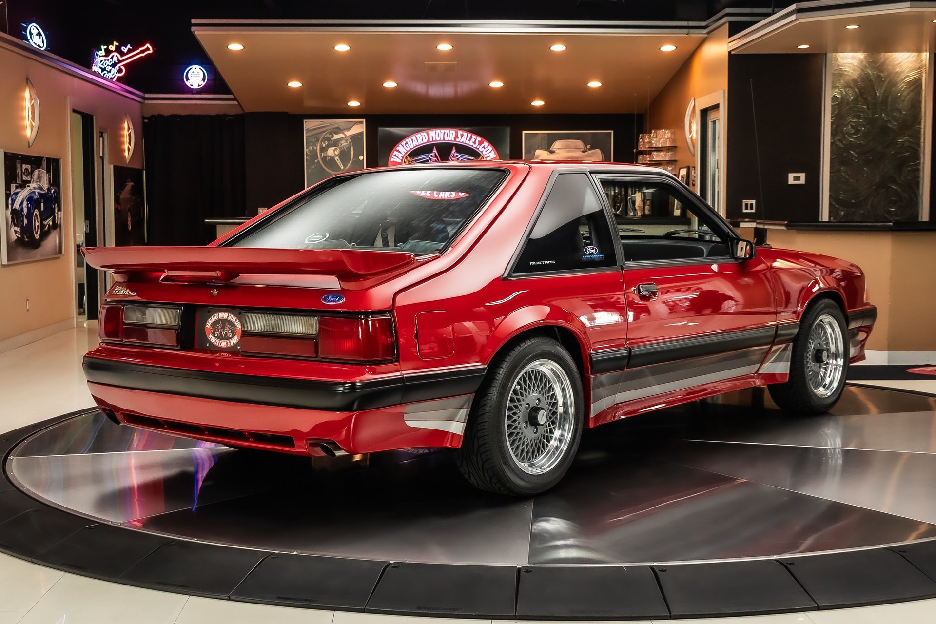 Used 1988 Ford Mustang LX RWD image 13
