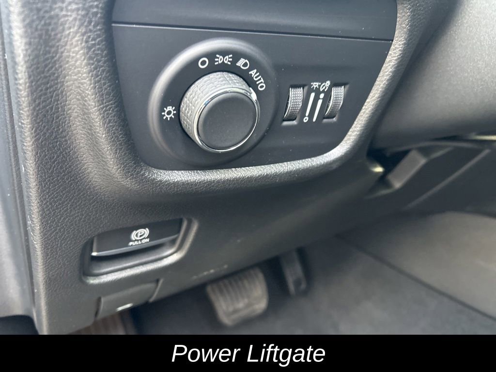 Used 2022 Jeep Grand Cherokee L Laredo w/ Luxury Tech Group I image 18