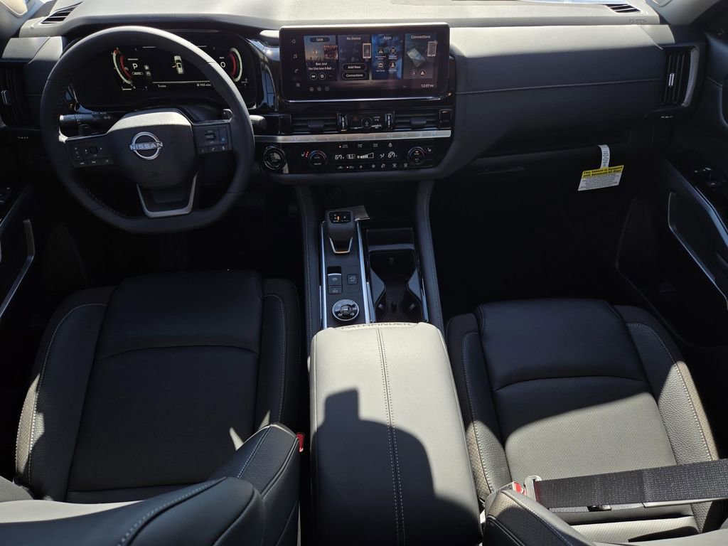 New 2026 Nissan Pathfinder SL image 17