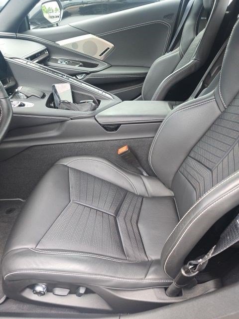 Used 2021 Chevrolet Corvette Stingray Preferred Conv w/ 2LT RWD image 9