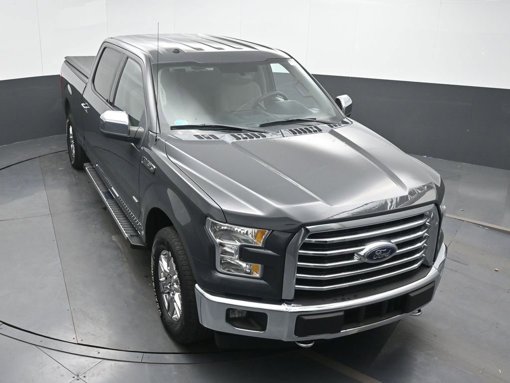 Used 2017 Ford F150 XLT w/ XTR Package image 32
