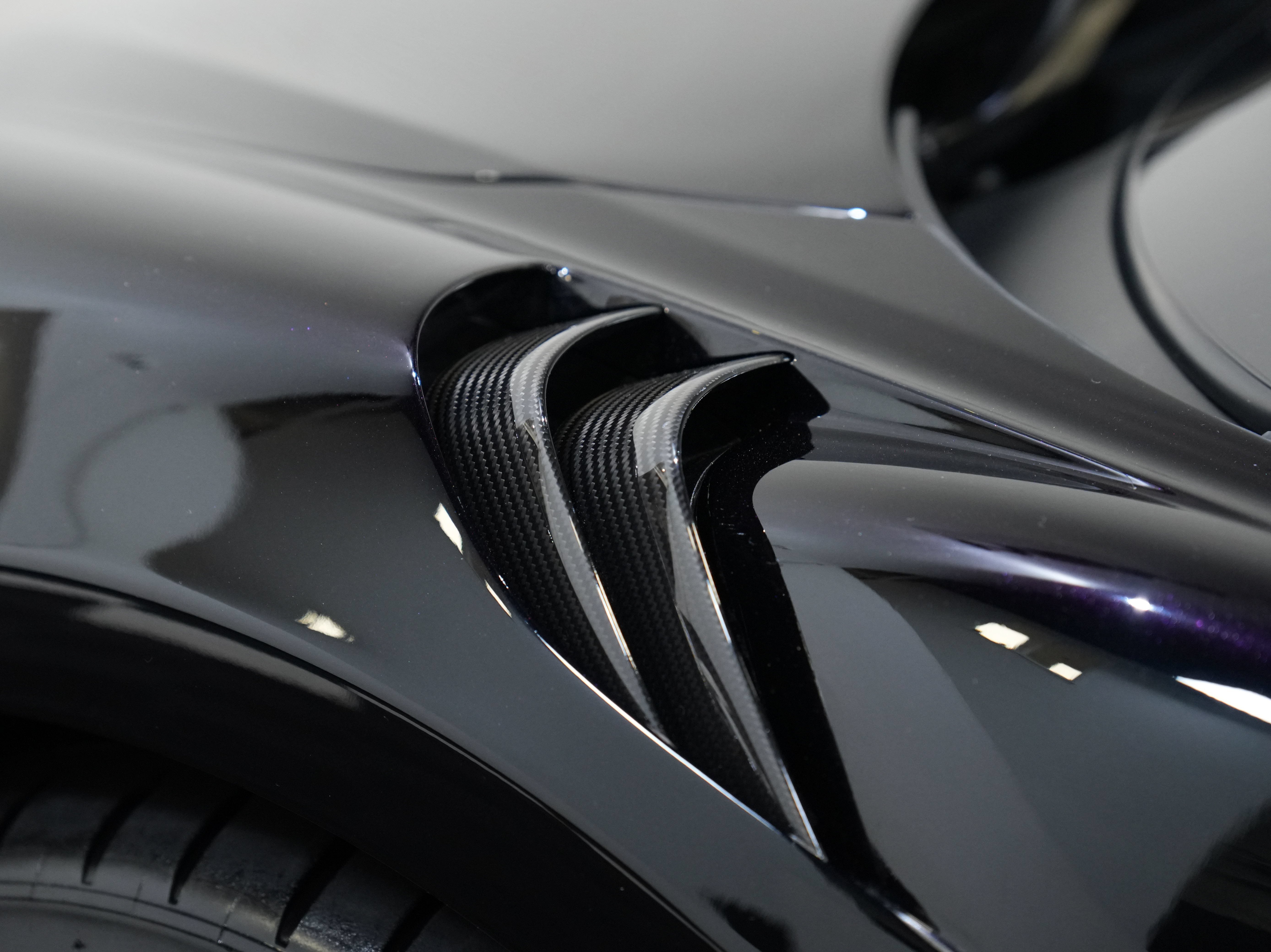 Used 2020 McLaren 600LT Spider RWD image 26