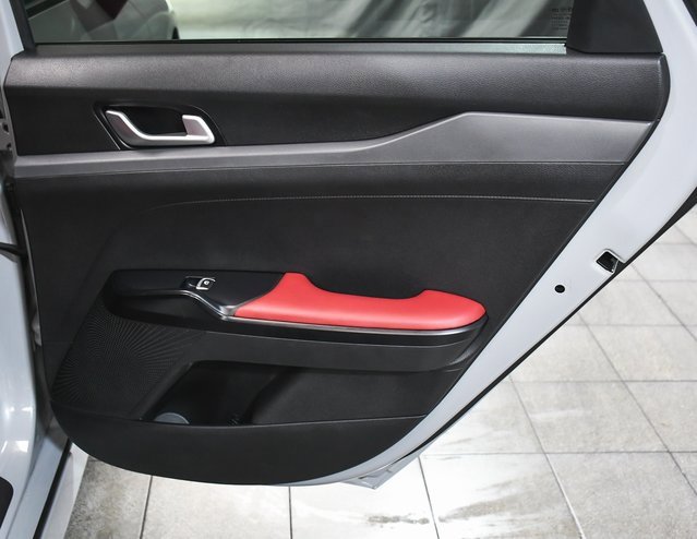 Used 2021 Kia K5 GT-Line image 12