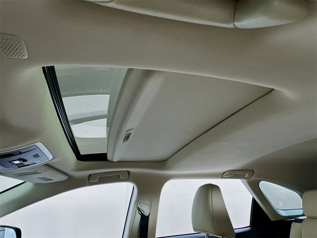 Used 2021 Lexus RX 350L FWD w/ Premium Package image 19