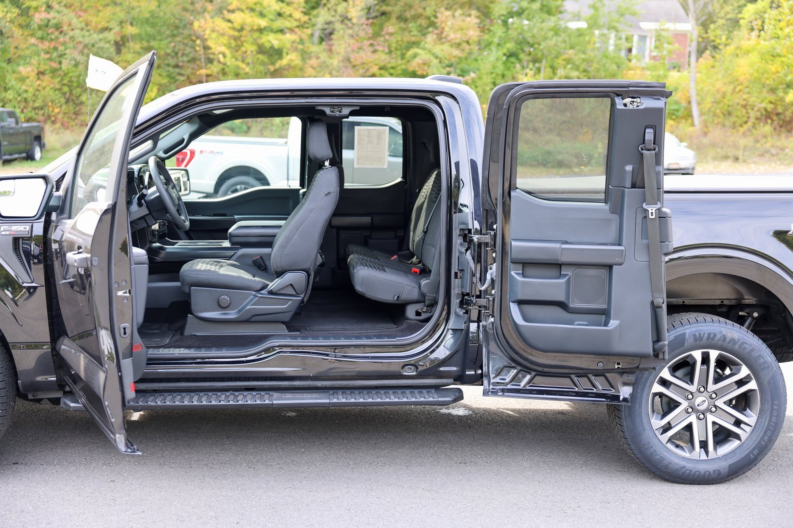 Certified 2022 Ford F150 XL w/ STX Appearance Package image 16