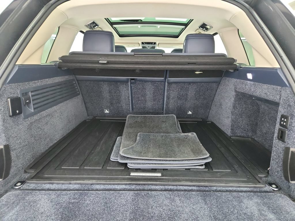 Used 2018 Land Rover Range Rover HSE AWD/4WD image 37