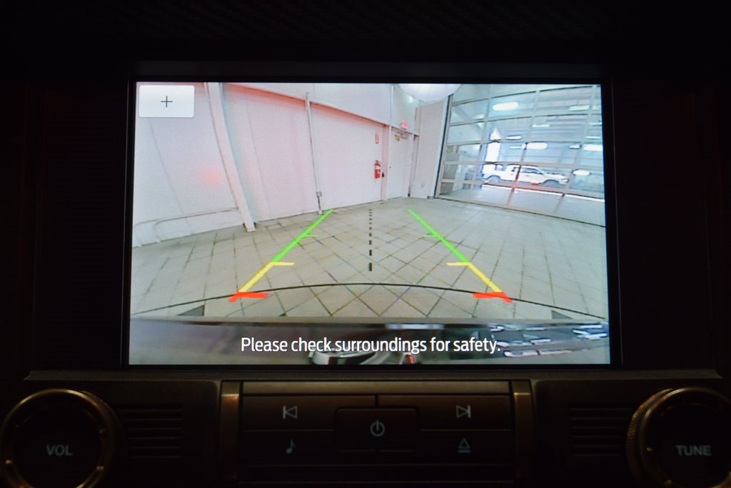 Used 2022 Ford Mustang Shelby GT500 w/ Technology Package image 49