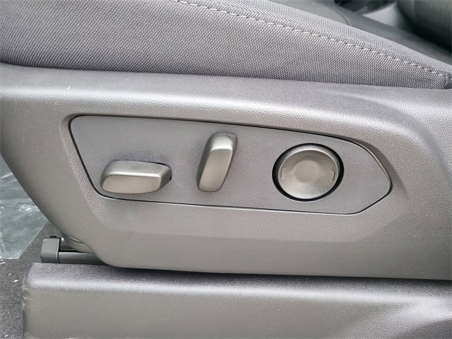 New 2026 Chevrolet Silverado 2500 Custom w/ Custom Value Package image 23