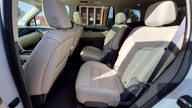 Used 2020 Cadillac XT6 Premium Luxury FWD image 18