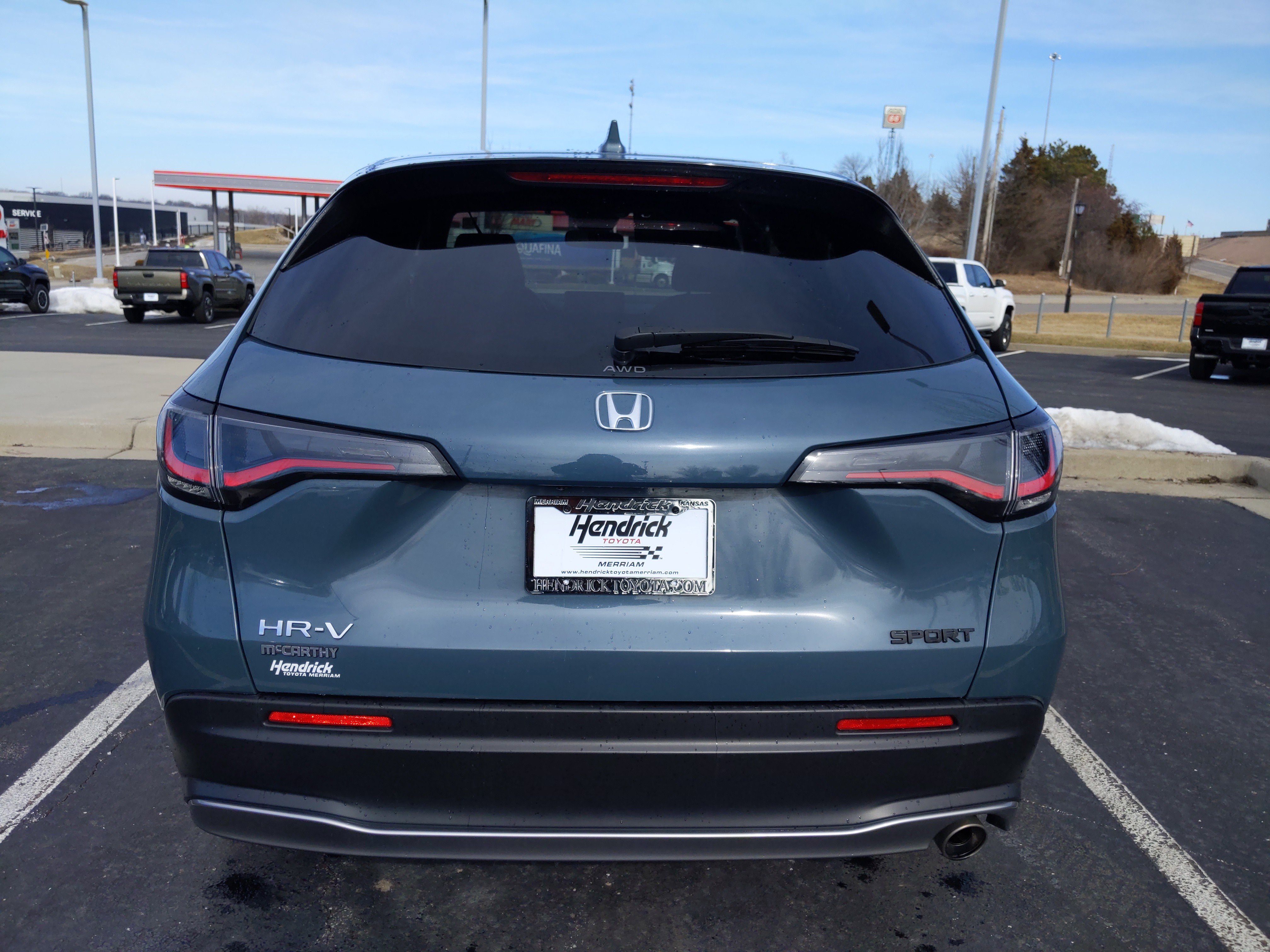 Used 2024 Honda HR-V Sport image 9