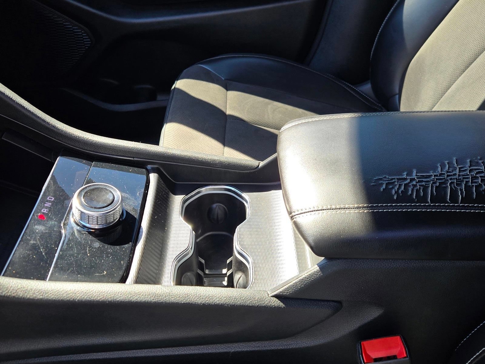 Used 2023 Jeep Grand Cherokee L Laredo AWD/4WD image 19