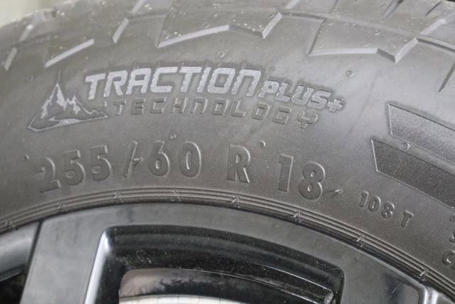 Used 2025 Volkswagen Atlas Peak Edition SE image 48