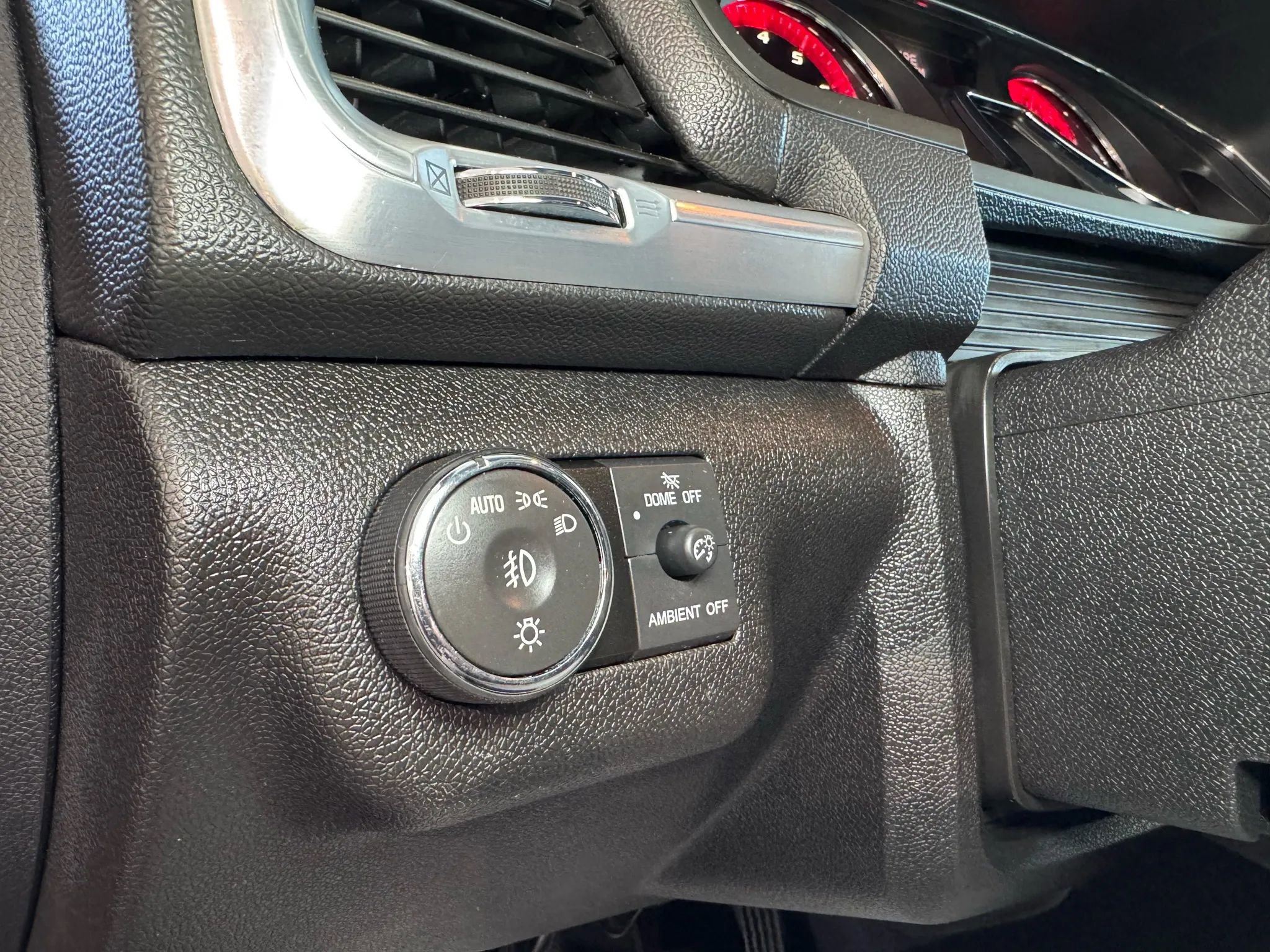 Used 2017 GMC Acadia Limited SLT image 27