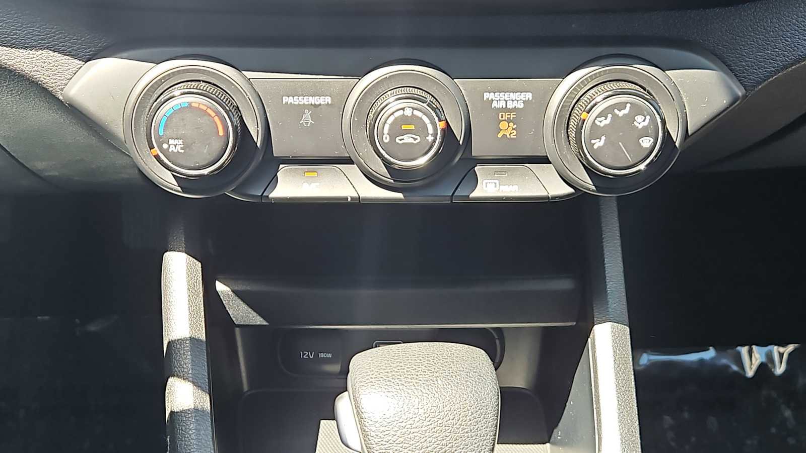 Used 2023 Kia Forte LXS w/ LXS Technology Package image 16