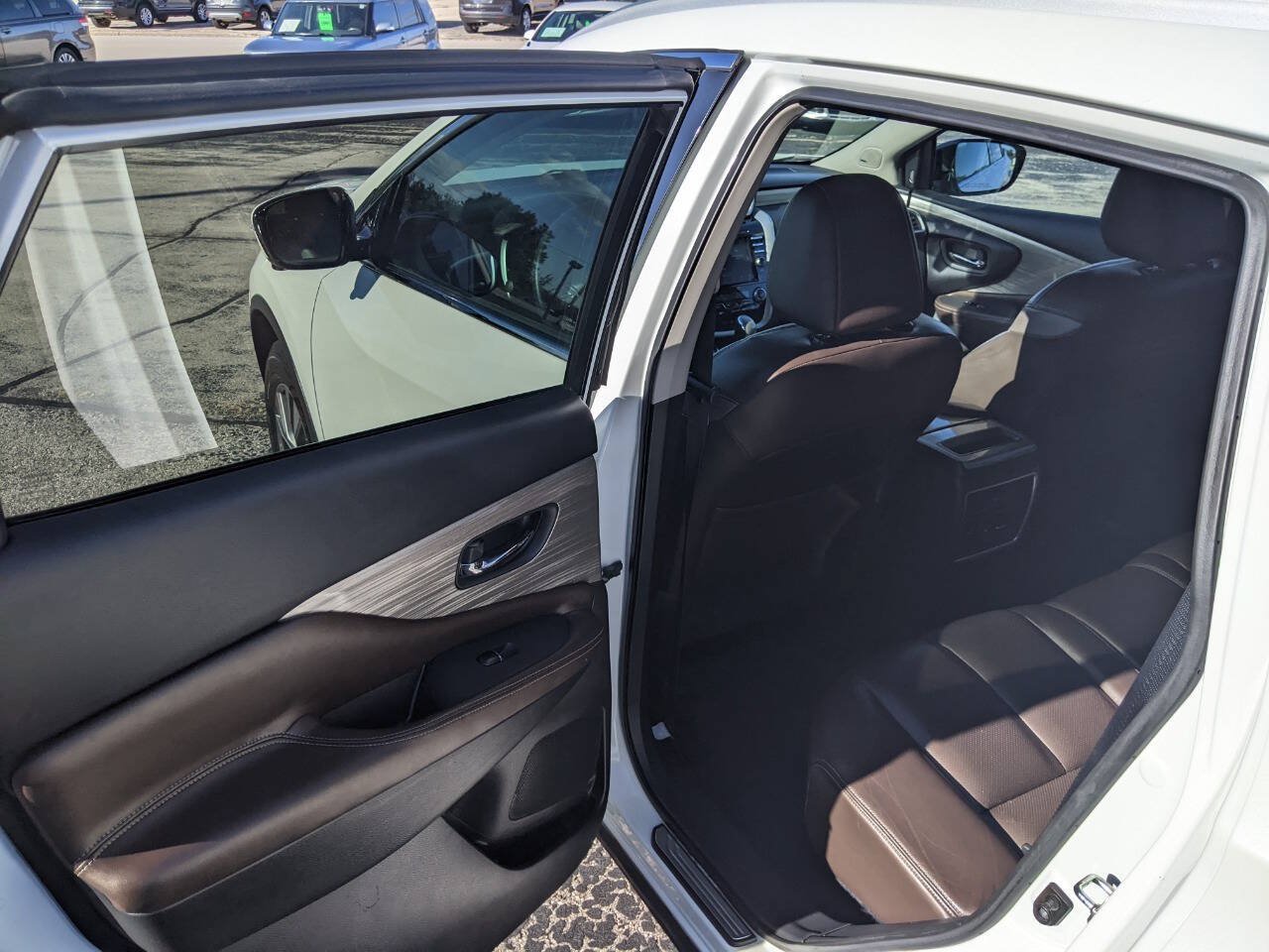 Used 2015 Nissan Murano SL AWD/4WD image 11