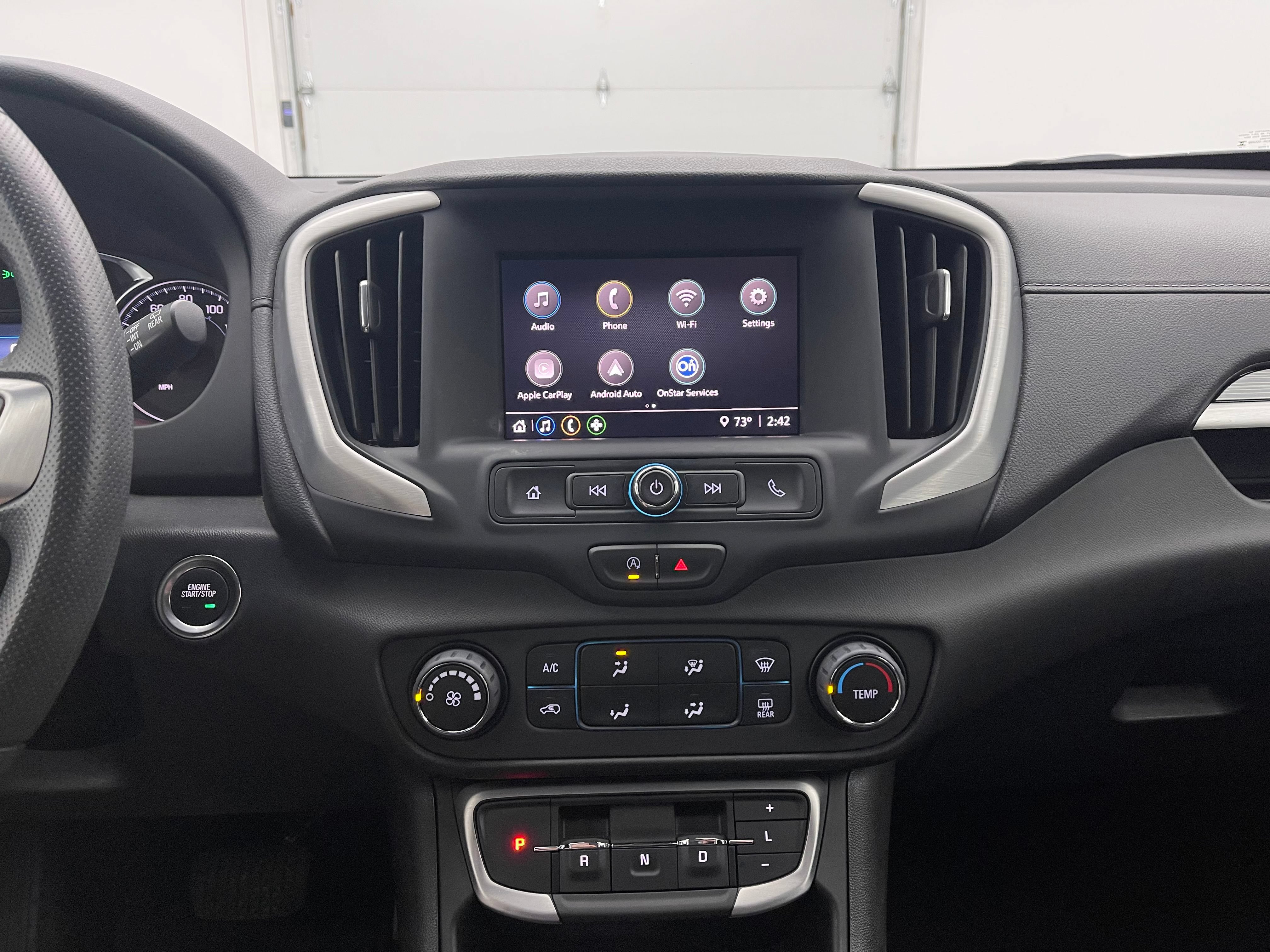 Used 2024 GMC Terrain SLE FWD image 20